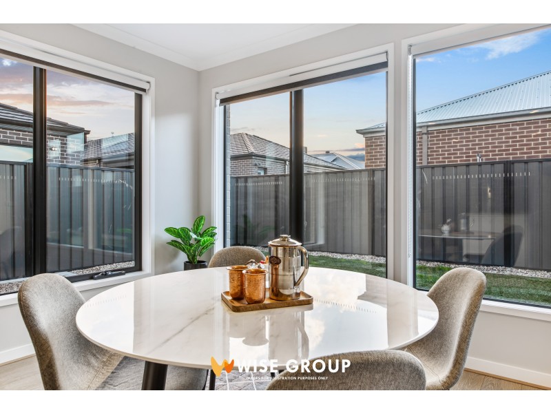 17 Epsom Lane, Cranbourne North VIC 3977