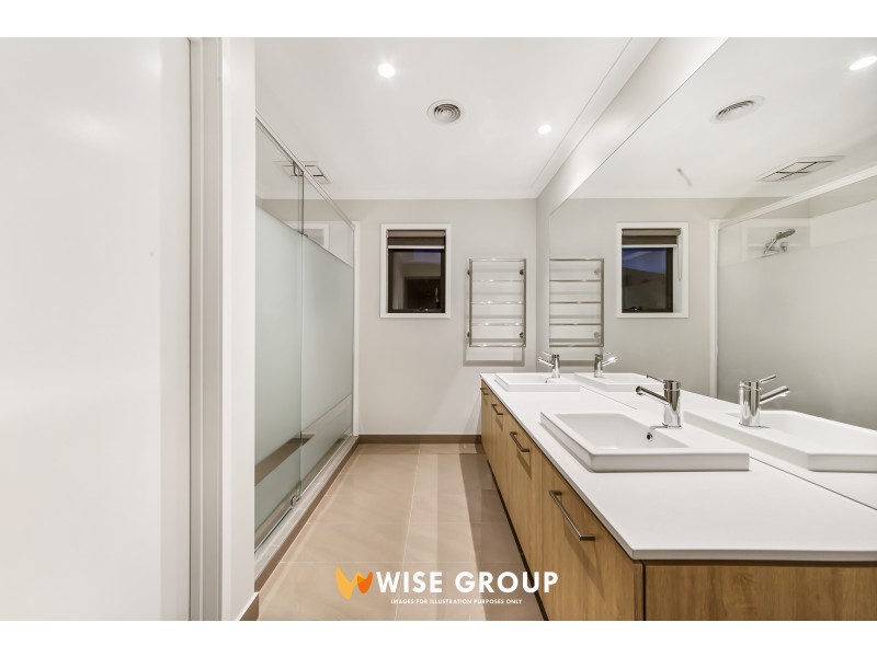 17 Epsom Lane, Cranbourne North VIC 3977