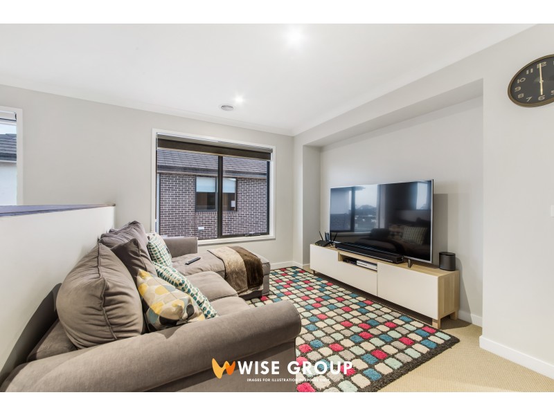 17 Epsom Lane, Cranbourne North VIC 3977