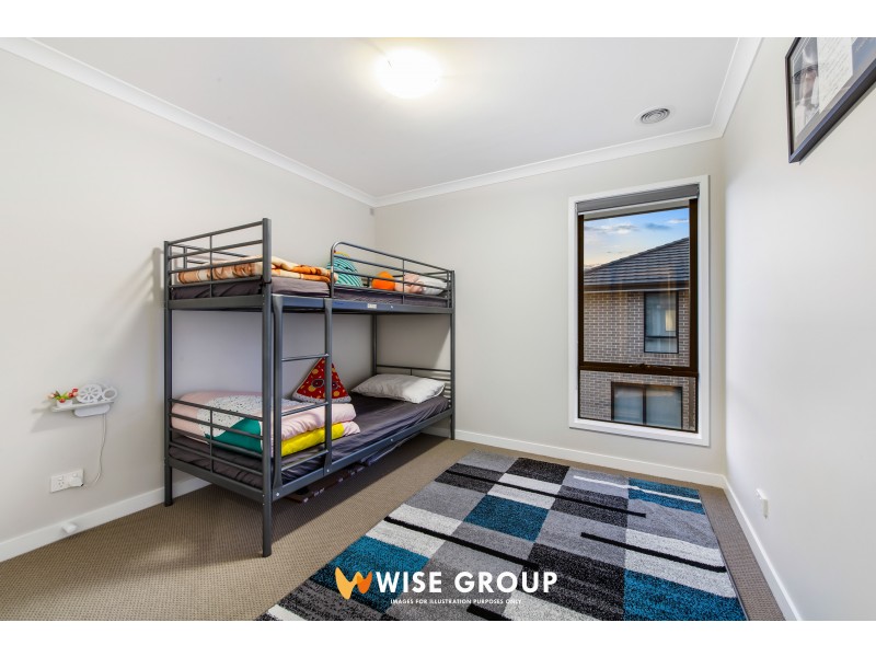 17 Epsom Lane, Cranbourne North VIC 3977