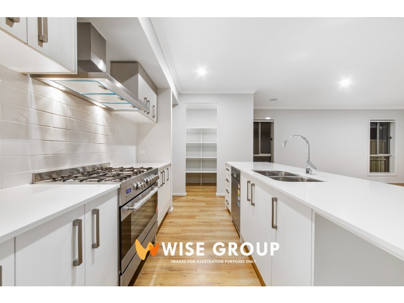 16 Whinstone Avenue, Clyde VIC 3978