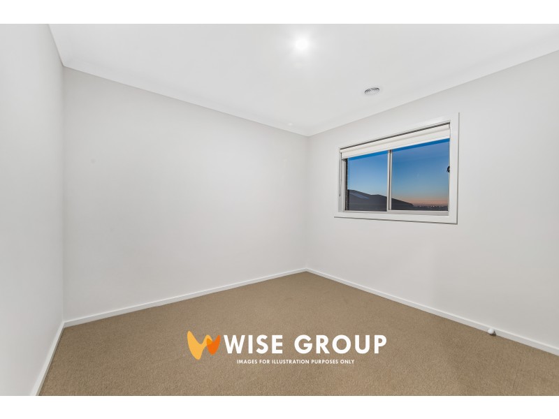 16 Whinstone Avenue, Clyde VIC 3978