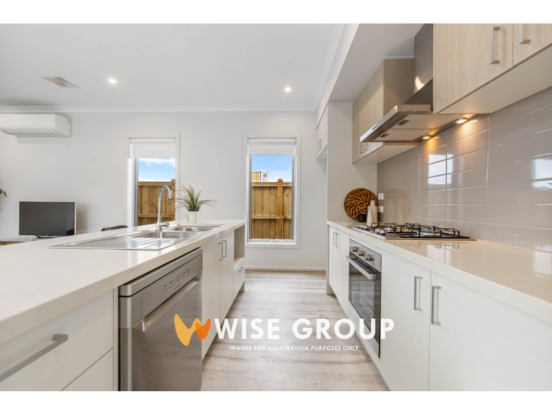 6 Corbin Walk, Officer VIC 3809