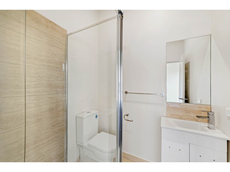 1/36 Silver Gum Drive, Pakenham VIC 3810