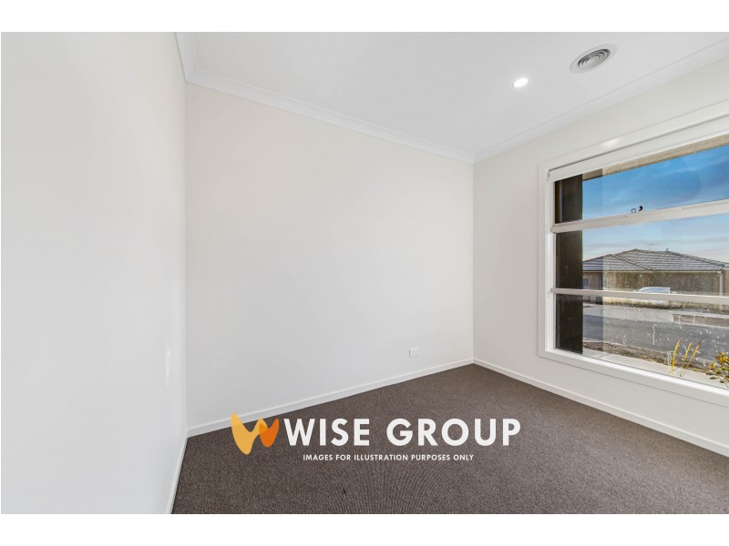 12 Harlequin Way, Clyde North VIC 3978