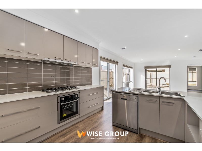 21 Amesbury way, Clyde North VIC 3978
