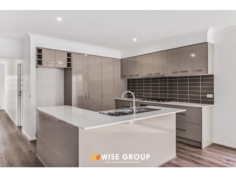 21 Amesbury way, Clyde North VIC 3978