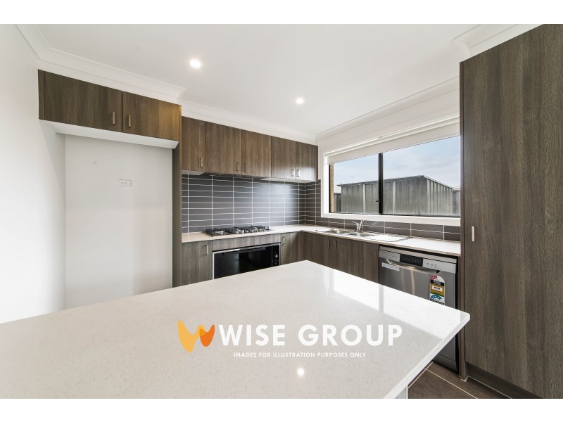 7 Burnden Close, Berwick VIC 3806