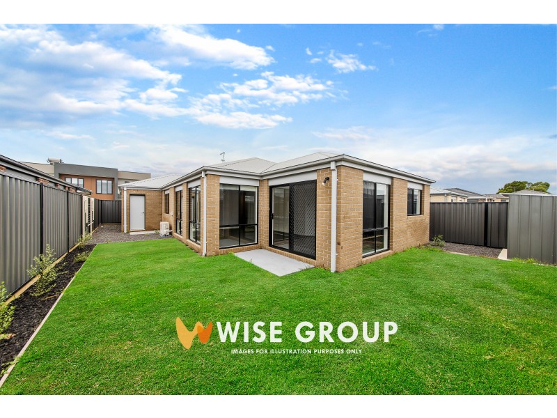 7 Burnden Close, Berwick VIC 3806