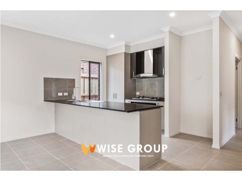 44 Cherokee Parade, Clyde VIC 3978