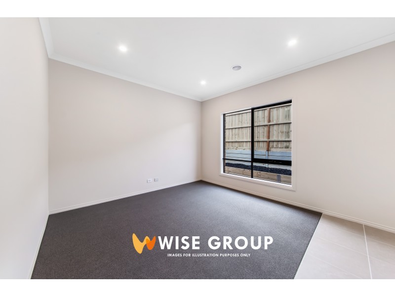 44 Cherokee Parade, Clyde VIC 3978