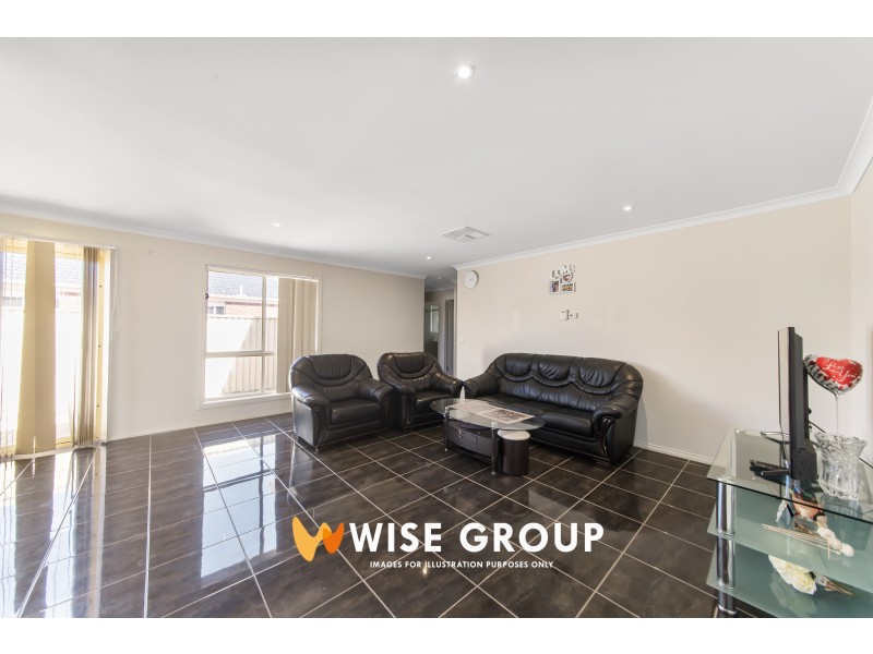 2 Pomegranate Way, Pakenham VIC 3810