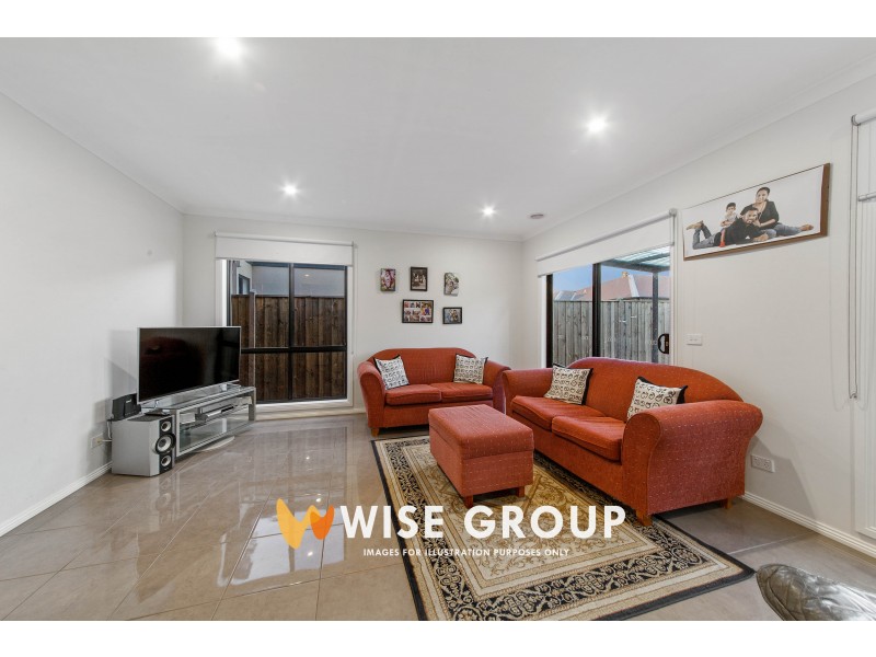 11  Rilana Road, Clyde North VIC 3978