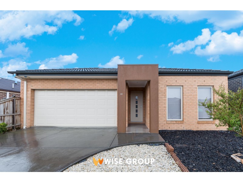 53 Valencia Circuit, Cranbourne VIC 3977