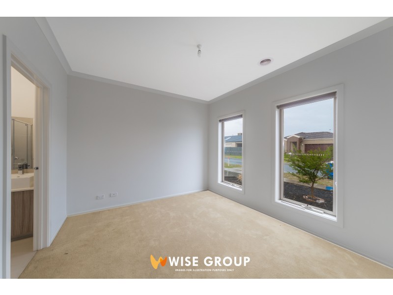 53 Valencia Circuit, Cranbourne VIC 3977