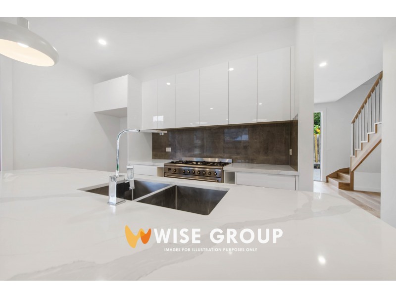 2/19 Fritzlaff Court, Berwick VIC 3806