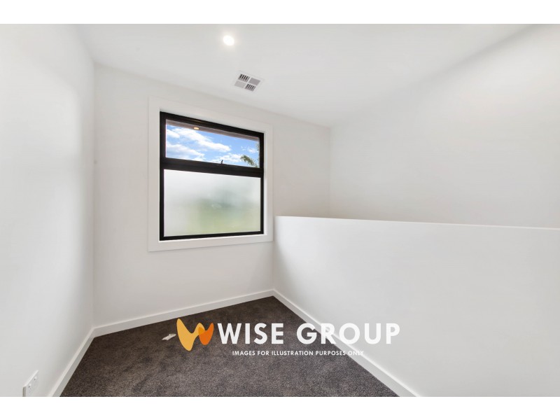 2/19 Fritzlaff Court, Berwick VIC 3806