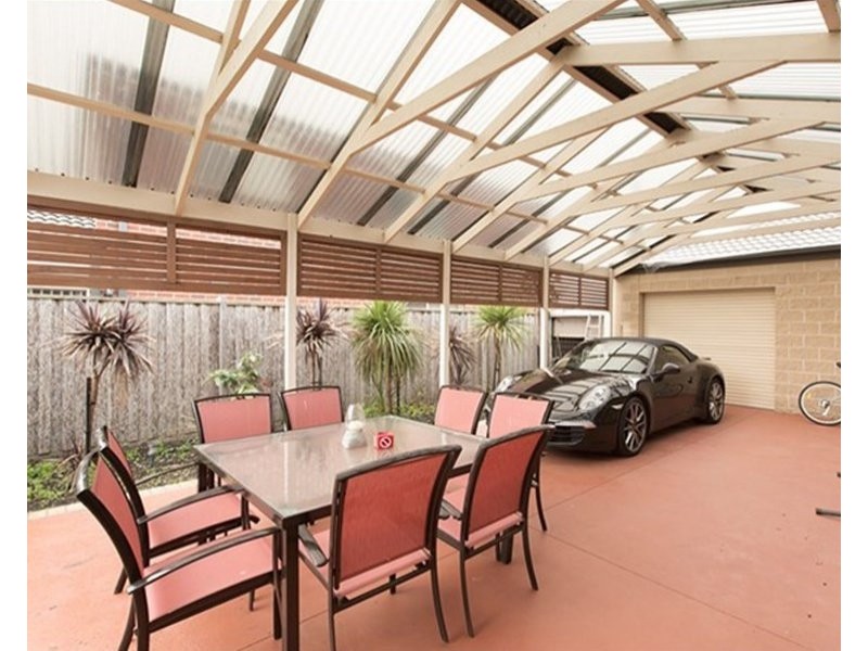 28 Red Oak Terrace, Lyndhurst VIC 3975