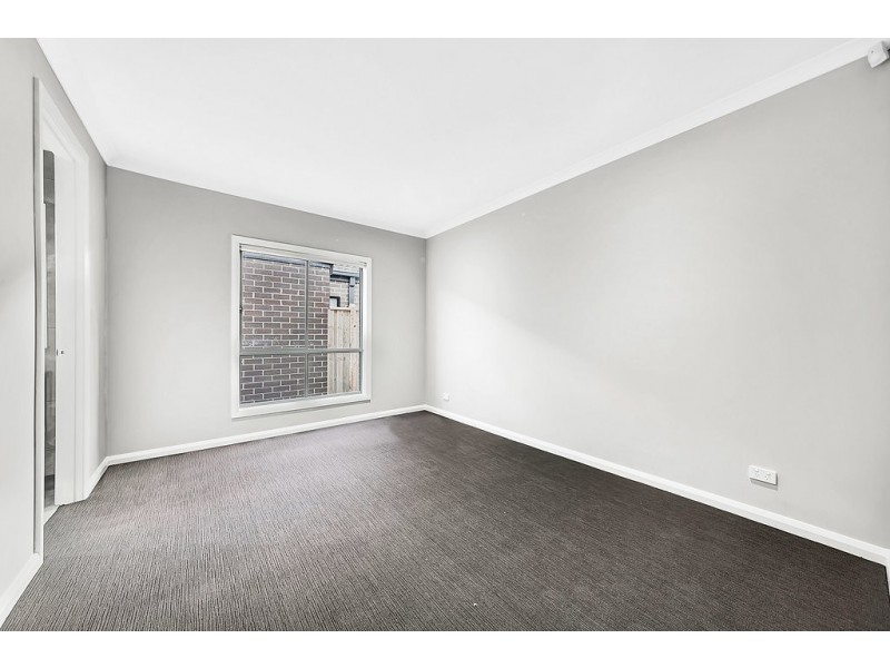 14 Mantello Street, Lyndhurst VIC 3975