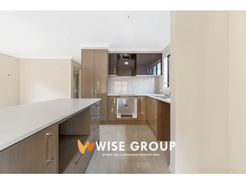 12 Hunt Way, Pakenham VIC 3810