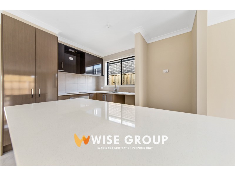 12 Hunt Way, Pakenham VIC 3810