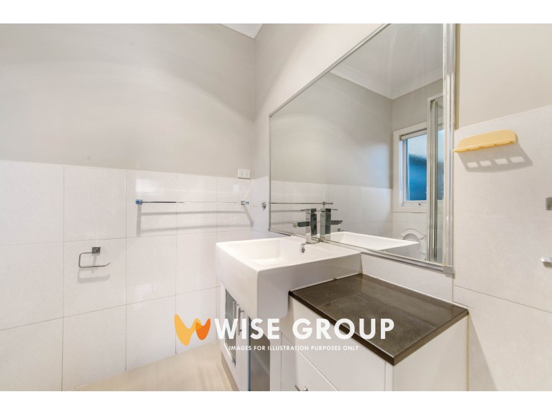 156 A  Fordhlom Road, Hampton Park VIC 3976