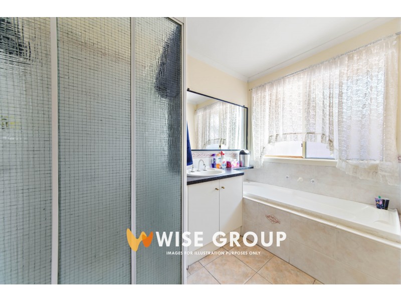 34 Sandalwood Drive, Narre Warren VIC 3805