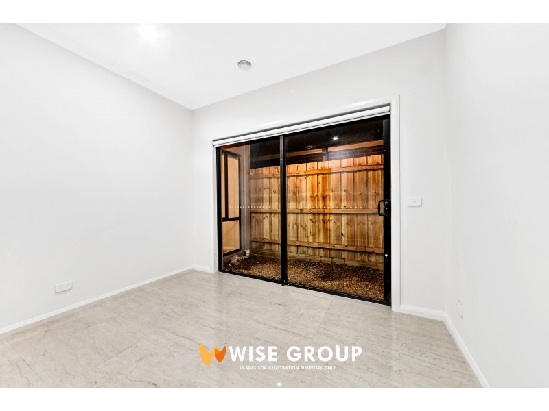 56 Fenway Boulevard, Clyde North VIC 3978