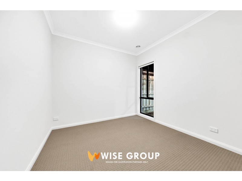 56 Fenway Boulevard, Clyde North VIC 3978