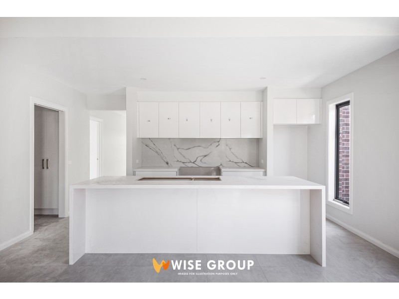 8 Strickland Street, Cranbourne West VIC 3977