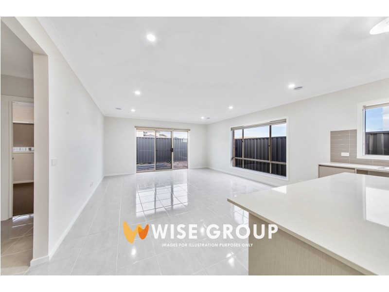 13  Anja Way, Clyde North VIC 3978