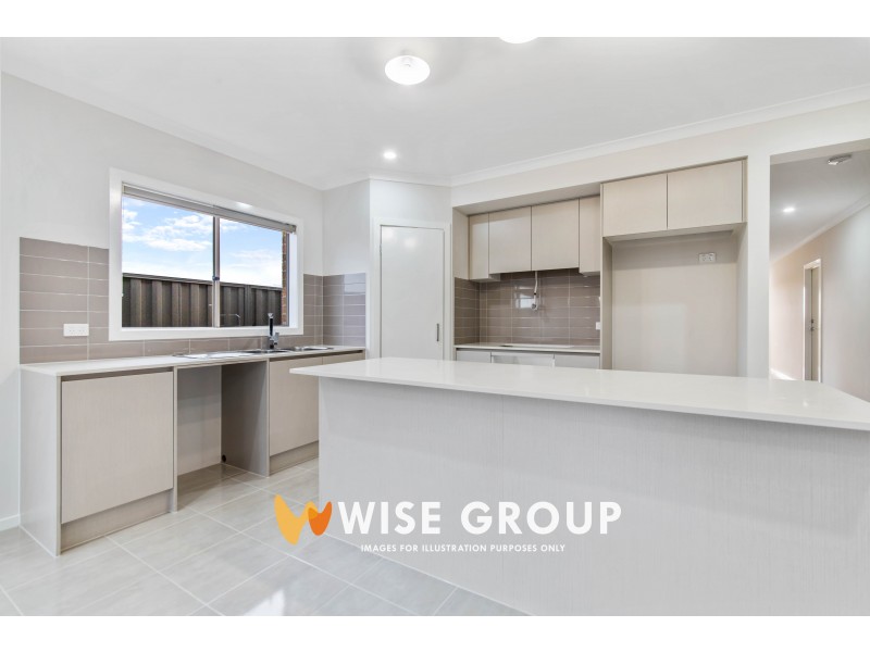 13  Anja Way, Clyde North VIC 3978