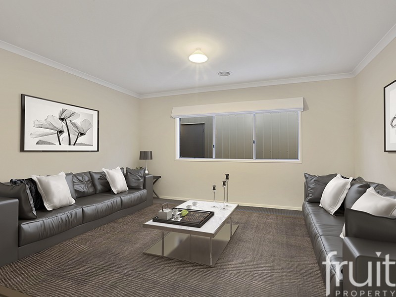 5 PESCIA COURT, Leopold VIC 3224