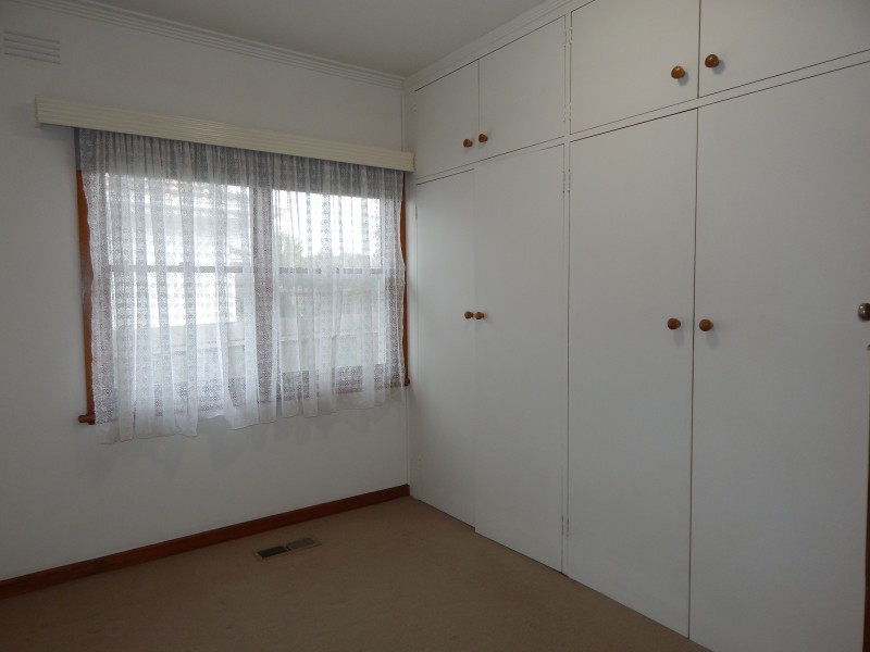 19 Hamlyn Avenue, Hamlyn Heights VIC 3215