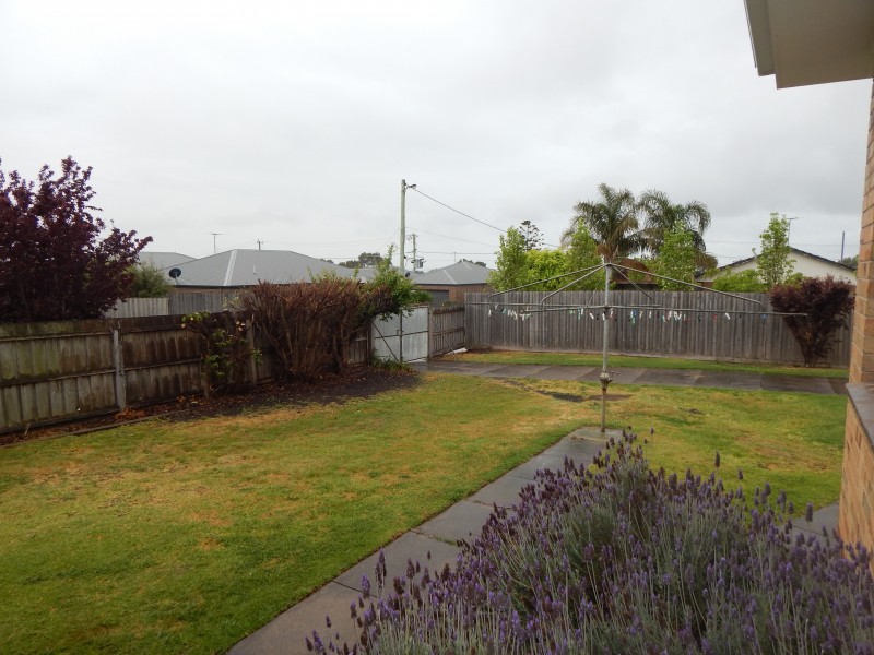 19 Hamlyn Avenue, Hamlyn Heights VIC 3215