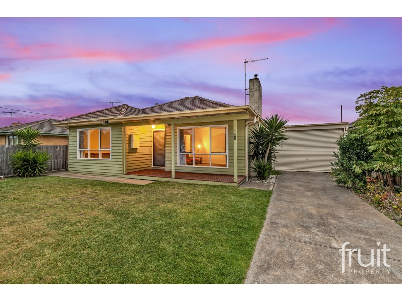 26 Glover Street, Newcomb VIC 3219