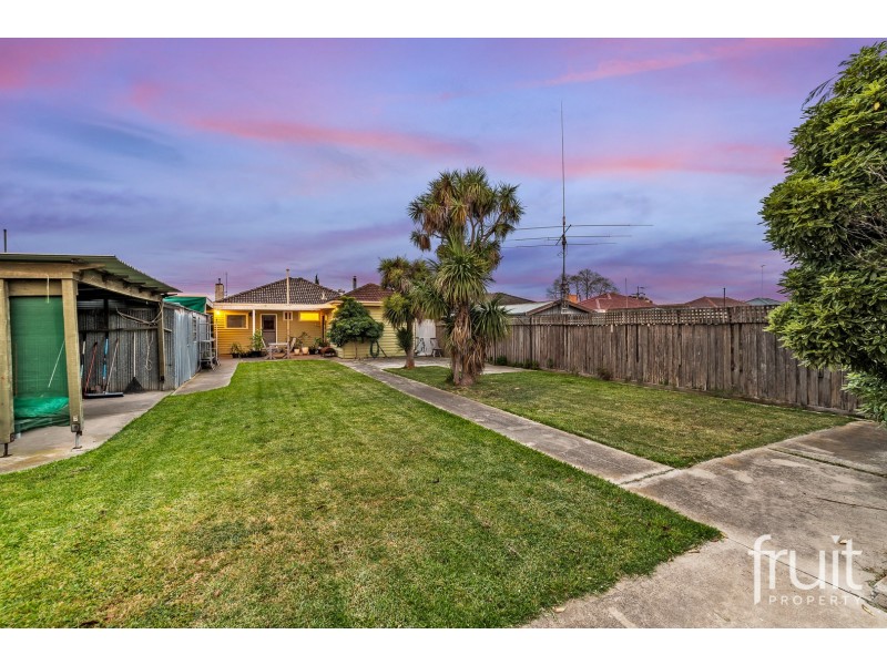 26 Glover Street, Newcomb VIC 3219