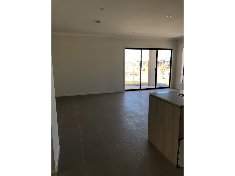 2 Scentbark Street, Torquay VIC 3228