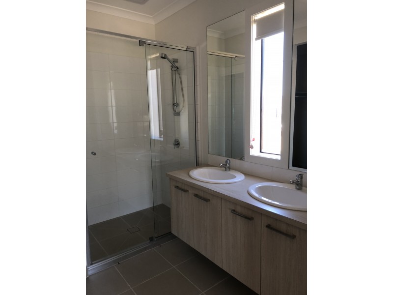 2 Scentbark Street, Torquay VIC 3228