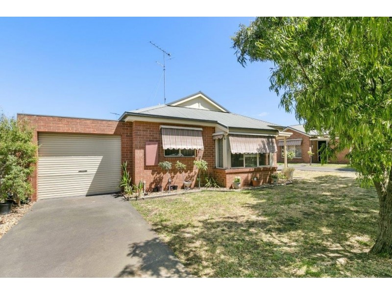 2/18-20 Lochard Drive, Torquay VIC 3228