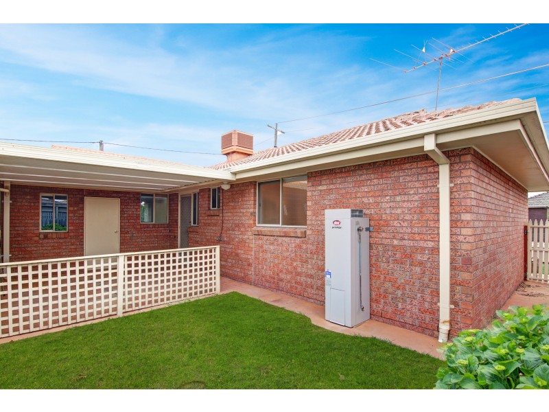 1/1 Blyth Street, Bell Park VIC 3215