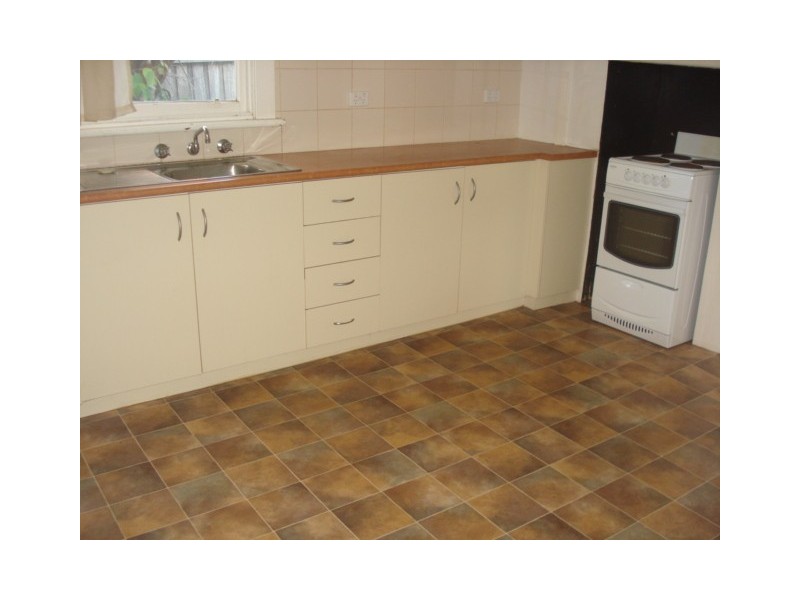 12 Beales Street, Torquay VIC 3228