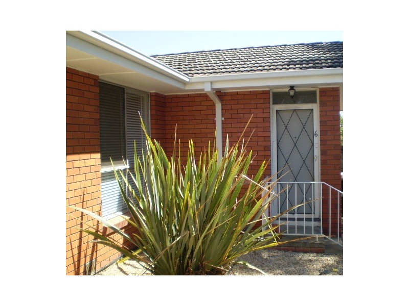6/6 Bonsey Road, Highton VIC 3216