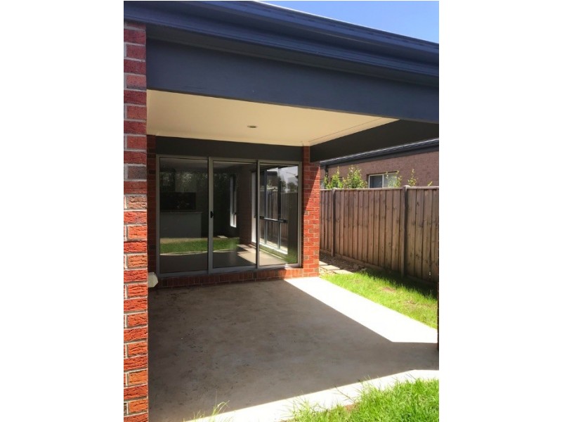 28 Sunnymead Avenue, Torquay VIC 3228