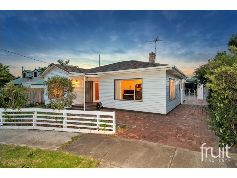 4 ALMA COURT, Newcomb VIC 3219