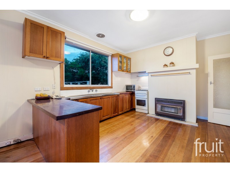 4 ALMA COURT, Newcomb VIC 3219