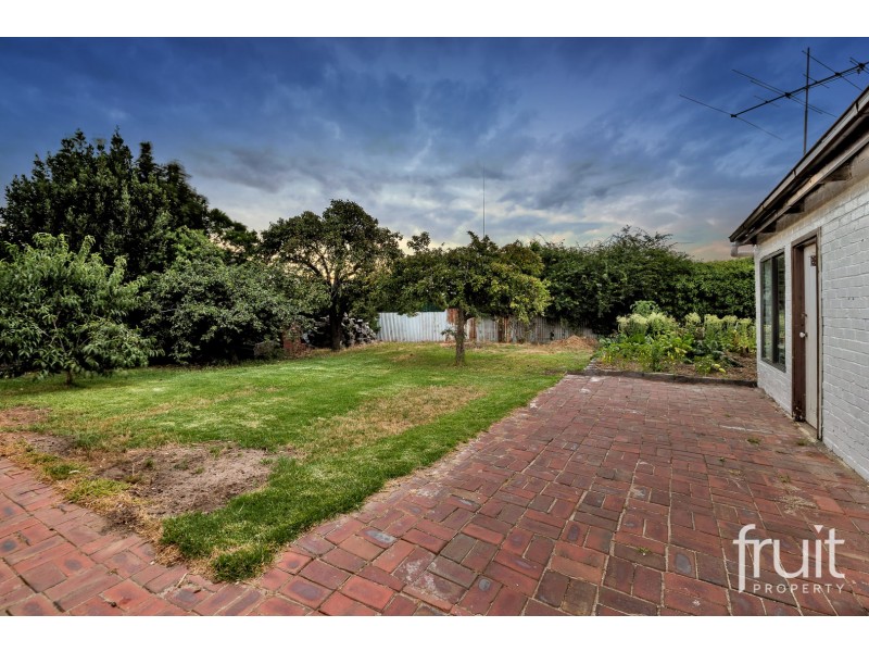4 ALMA COURT, Newcomb VIC 3219