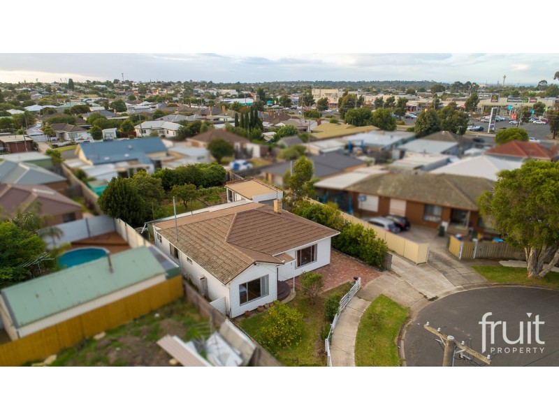 4 ALMA COURT, Newcomb VIC 3219