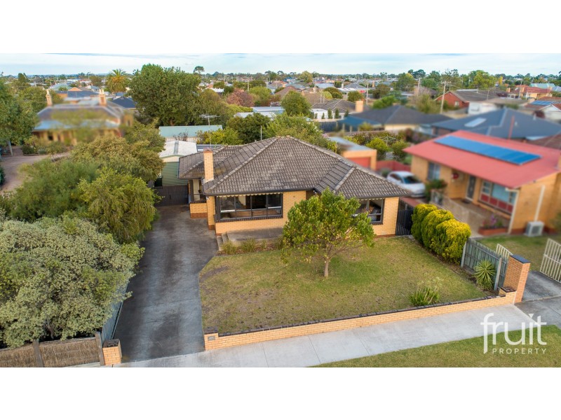 57 BOUNDARY ROAD, Newcomb VIC 3219