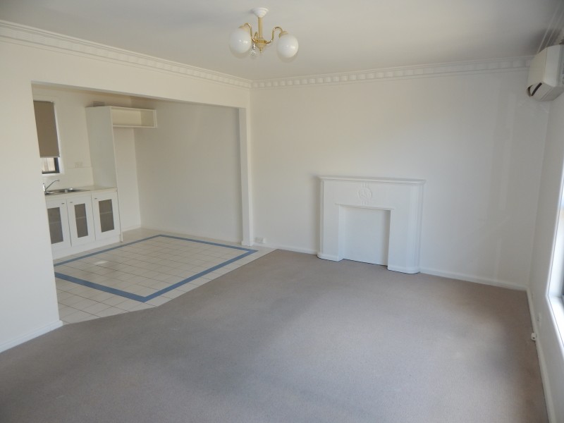 4/15 Elderslie Terrace, Newtown VIC 3220